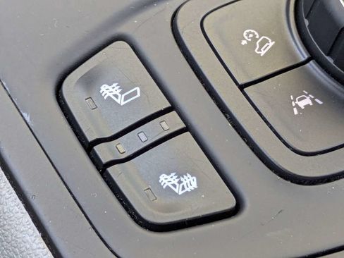 Used 2021 GMC Terrain SLT FWD image 24