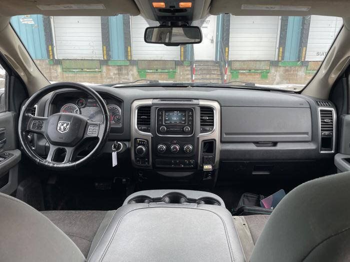 Used 2015 RAM 1500 Big Horn AWD/4WD image 35