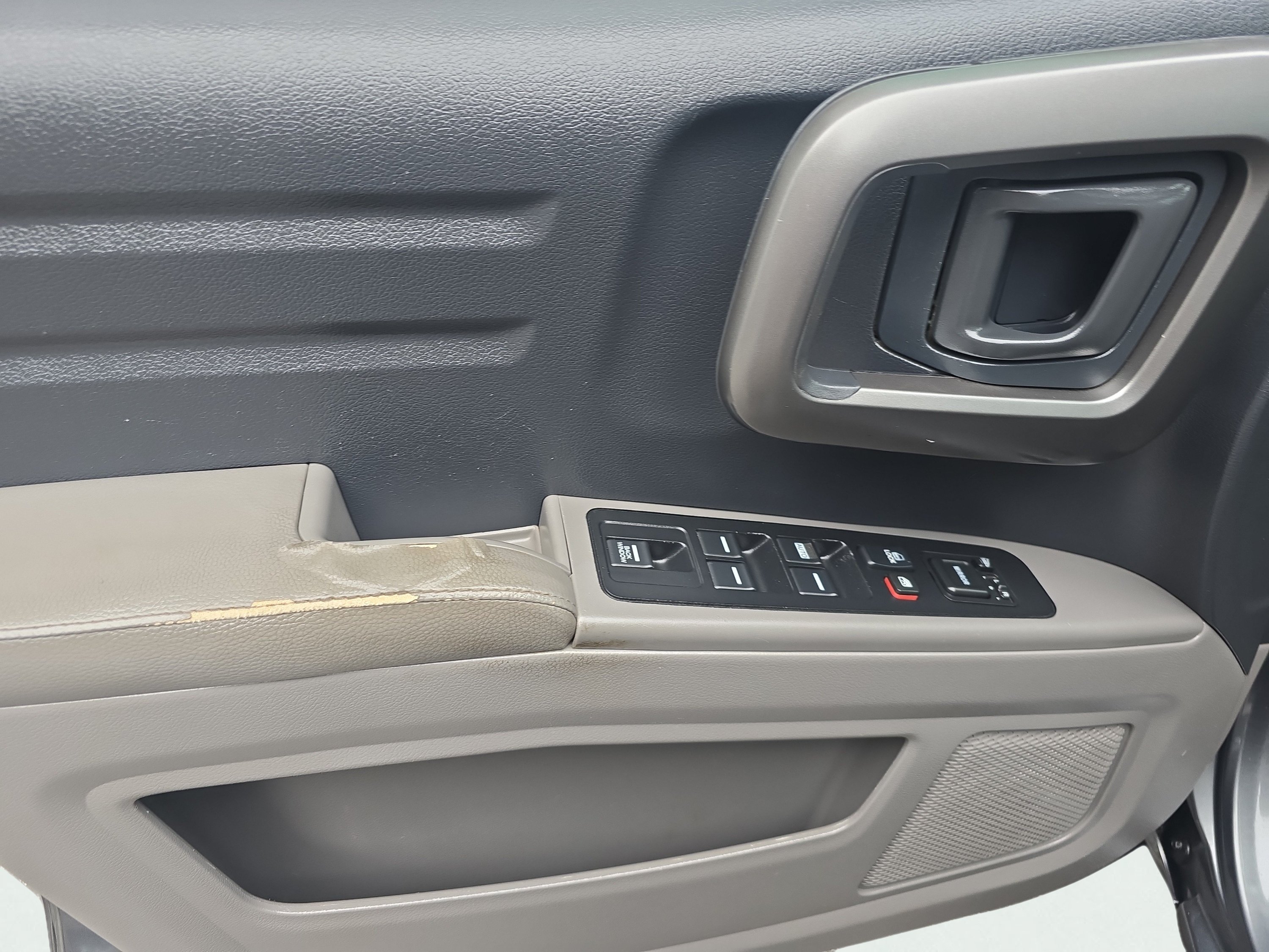 Used 2013 Honda Ridgeline RTL image 23