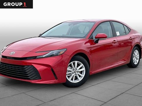 New 2026 Toyota Camry LE FWD image 1