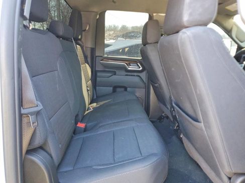 Used 2025 GMC Sierra 2500 SLE w/ SLE Convenience Package image 7