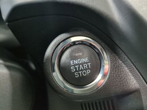 Certified 2025 Subaru Forester Limited image 19