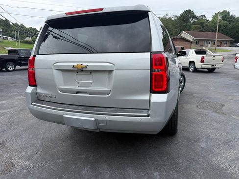 Used 2015 Chevrolet Suburban LTZ AWD/4WD image 11