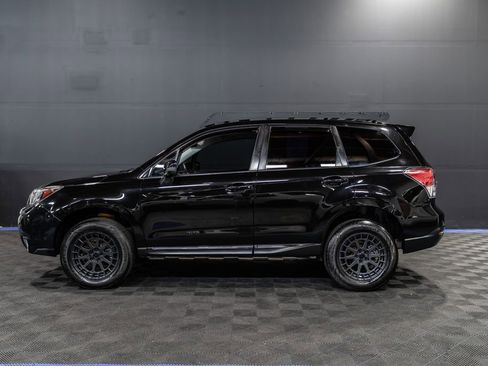 Used 2018 Subaru Forester 2.0XT Touring w/ Popular Package #2 AWD/4WD image 3