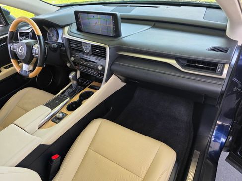 Used 2022 Lexus RX 350L Premium w/ Premium Package AWD/4WD image 30