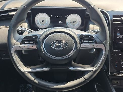 Used 2022 Hyundai Tucson Limited FWD image 13