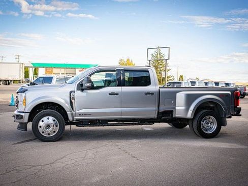 Used 2023 Ford F450 XLT w/ 360-Degree Camera Package image 11