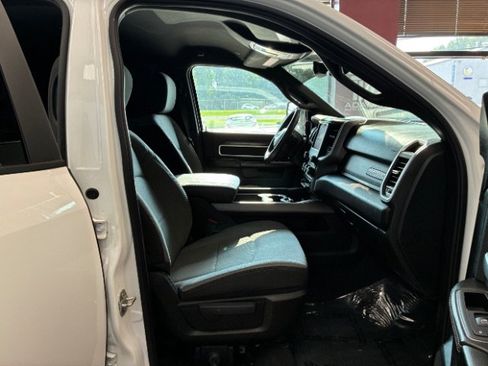 Used 2024 RAM 2500 Big Horn w/ Off Road Package AWD/4WD image 31