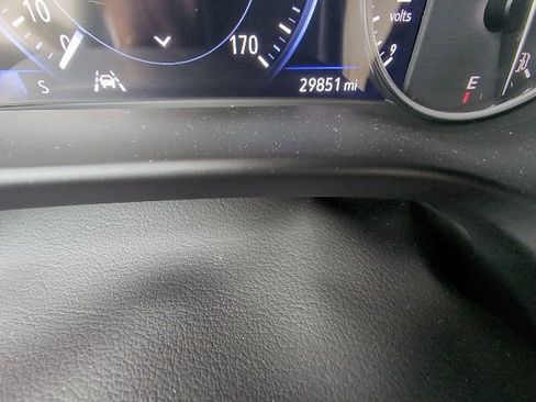 Used 2023 Buick Enclave Avenir w/ Avenir Technology Package FWD image 17