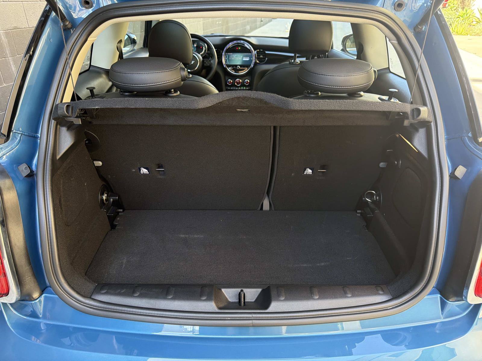Used 2023 MINI Cooper 2-Door Hardtop FWD image 6