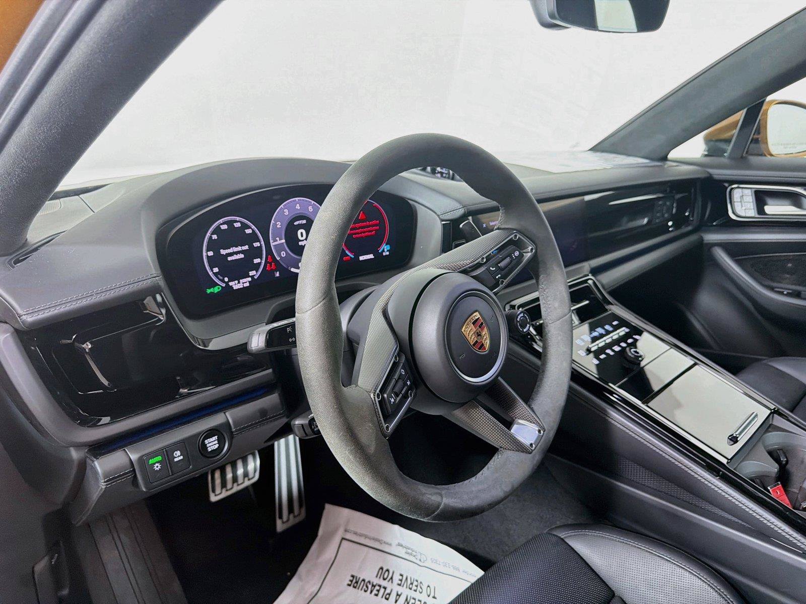 Certified 2025 Porsche Panamera GTS AWD/4WD image 4