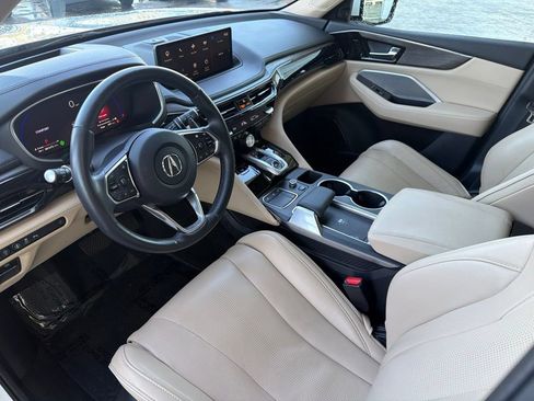 Used 2023 Acura MDX w/ Advance Package AWD/4WD image 9