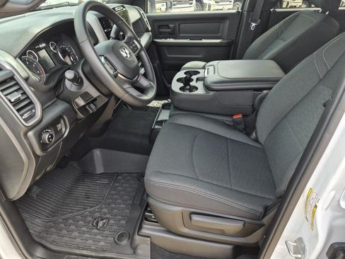 Used 2026 RAM 2500 Tradesman AWD/4WD image 11