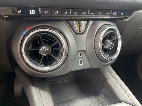 Used 2022 Chevrolet Blazer LT FWD image 25