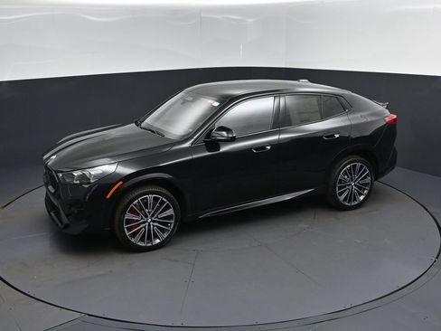 New 2026 BMW X2 xDrive28i w/ Technology Package AWD/4WD image 31
