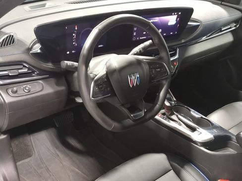 Used 2024 Buick Envista Sport Touring w/ Convenience I Package image 10