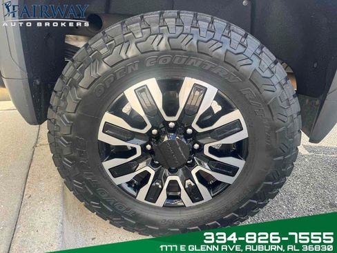 Used 2025 GMC Sierra 2500 Denali Ultimate image 37