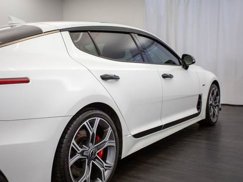 Used 2020 Kia Stinger GT1 image 33