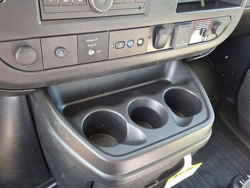 New 2025 Chevrolet Express 4500 Extended w/ Power Convenience Package image 5