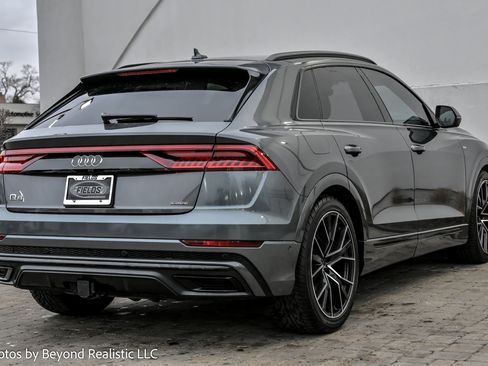 Used 2021 Audi Q8 Prestige image 7