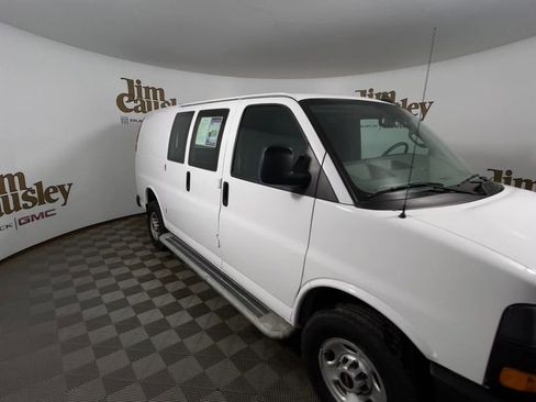 Used 2024 GMC Savana 2500 w/ Driver Convenience Package image 2