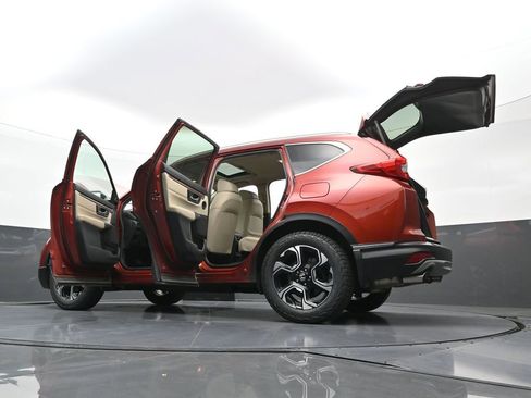 Used 2018 Honda CR-V Touring image 41