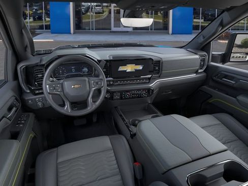 New 2026 Chevrolet Silverado 2500 ZR2 w/ LPO, Dark Essentials Package AWD/4WD image 15