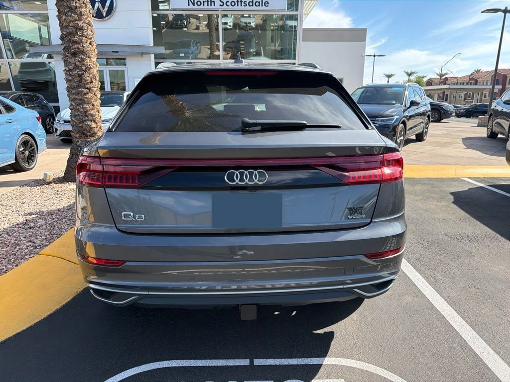 Used 2020 Audi Q8 Premium Plus w/ Premium Plus Package AWD/4WD image 4