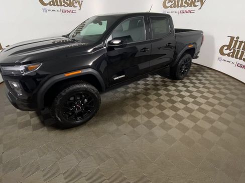 New 2026 GMC Canyon Elevation w/ Convenience Package AWD/4WD image 4