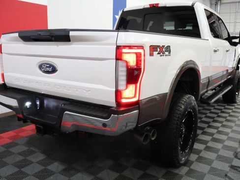 Used 2017 Ford F350 4x4 Crew Cab Super Duty image 24