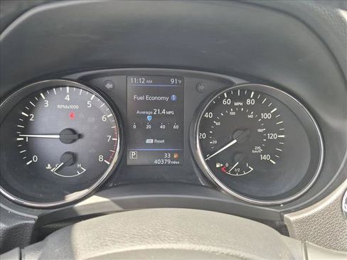 Used 2020 Nissan Rogue Sport SV w/ Technology Package FWD image 11