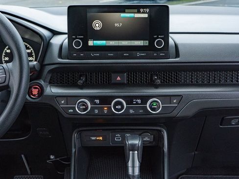 Certified 2025 Honda CR-V EX image 24