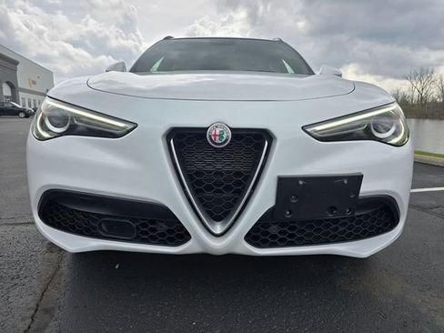Used 2019 Alfa Romeo Stelvio Ti Sport w/ Quick Order Package 22S Sport AWD/4WD image 11