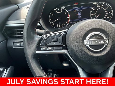 Used 2024 Nissan Altima 2.5 SR FWD image 15
