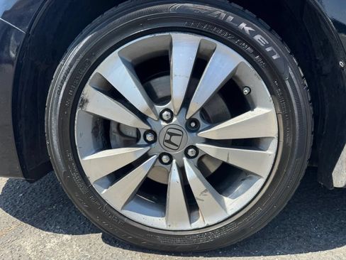 Used 2009 Honda Accord EX image 18