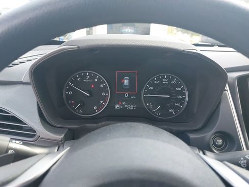 Used 2025 Subaru Impreza 2.0i Sport image 11