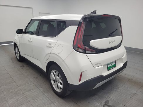 Used 2025 Kia Soul LX w/ LX Technology Package image 5