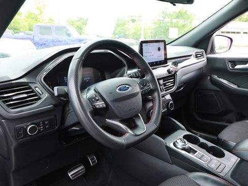 Used 2024 Ford Escape ST-Line FWD image 25