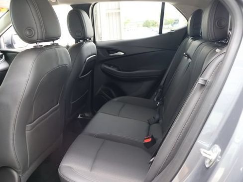 Used 2021 Buick Encore GX Select w/ Sport Touring Package FWD image 15