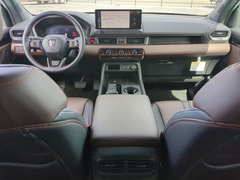 Used 2026 Honda Pilot TrailSport image 31