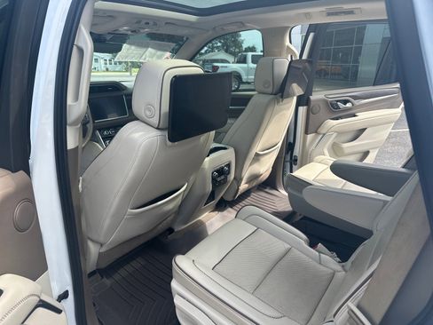 Used 2021 GMC Yukon Denali w/ Denali Premium Package AWD/4WD image 20
