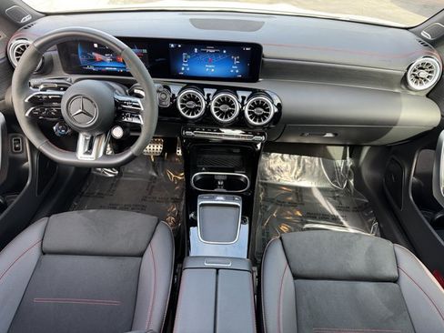 Used 2025 Mercedes-Benz CLA 35 AMG 4MATIC image 10