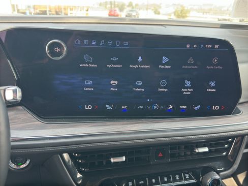 Used 2025 Chevrolet Tahoe Z71 AWD/4WD image 20