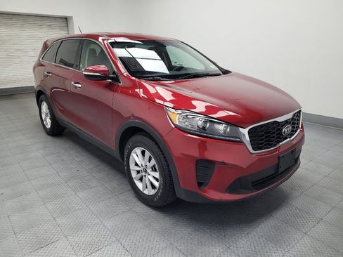 Used 2019 Kia Sorento FWD V6 image 13