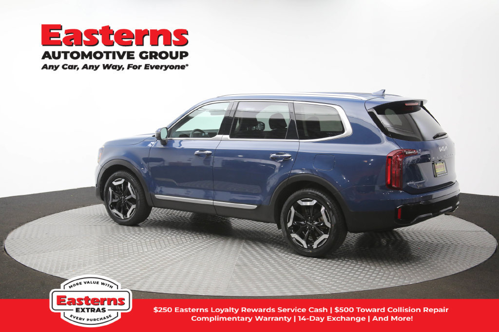 Used 2025 Kia Telluride S FWD image 66