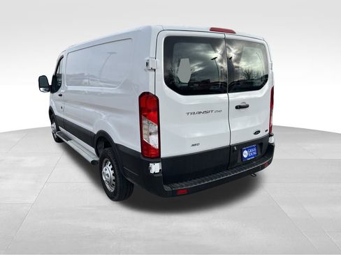 Used 2023 Ford Transit 250 Low Roof AWD w/ Exterior Upgrade Package image 4