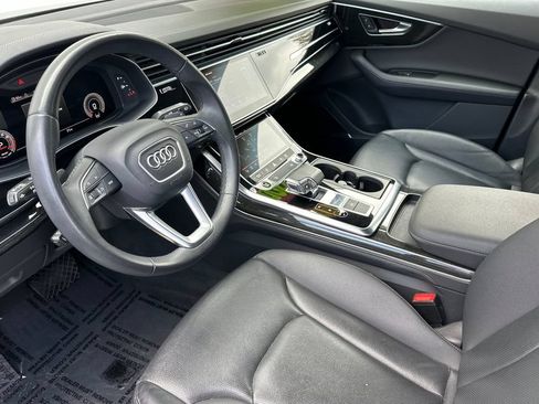 Used 2023 Audi Q7 2.0T Premium Plus w/ Premium Plus Package AWD/4WD image 9