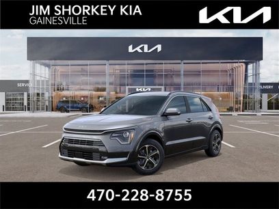 New 2025 Kia Niro SX