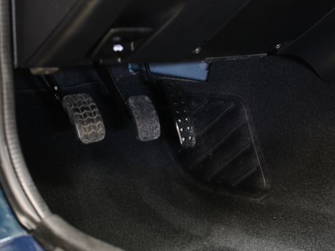 Used 1996 MAZDA MX-5 Miata image 33