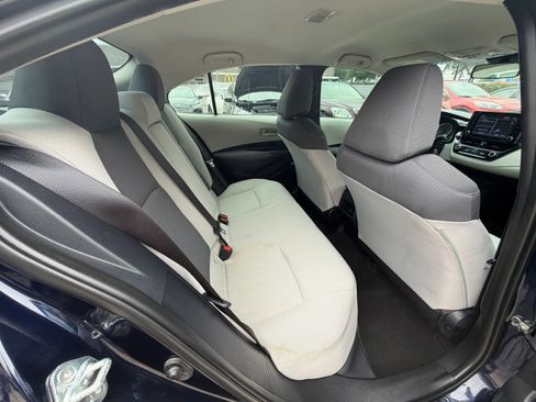 Used 2022 Toyota Corolla LE FWD image 10
